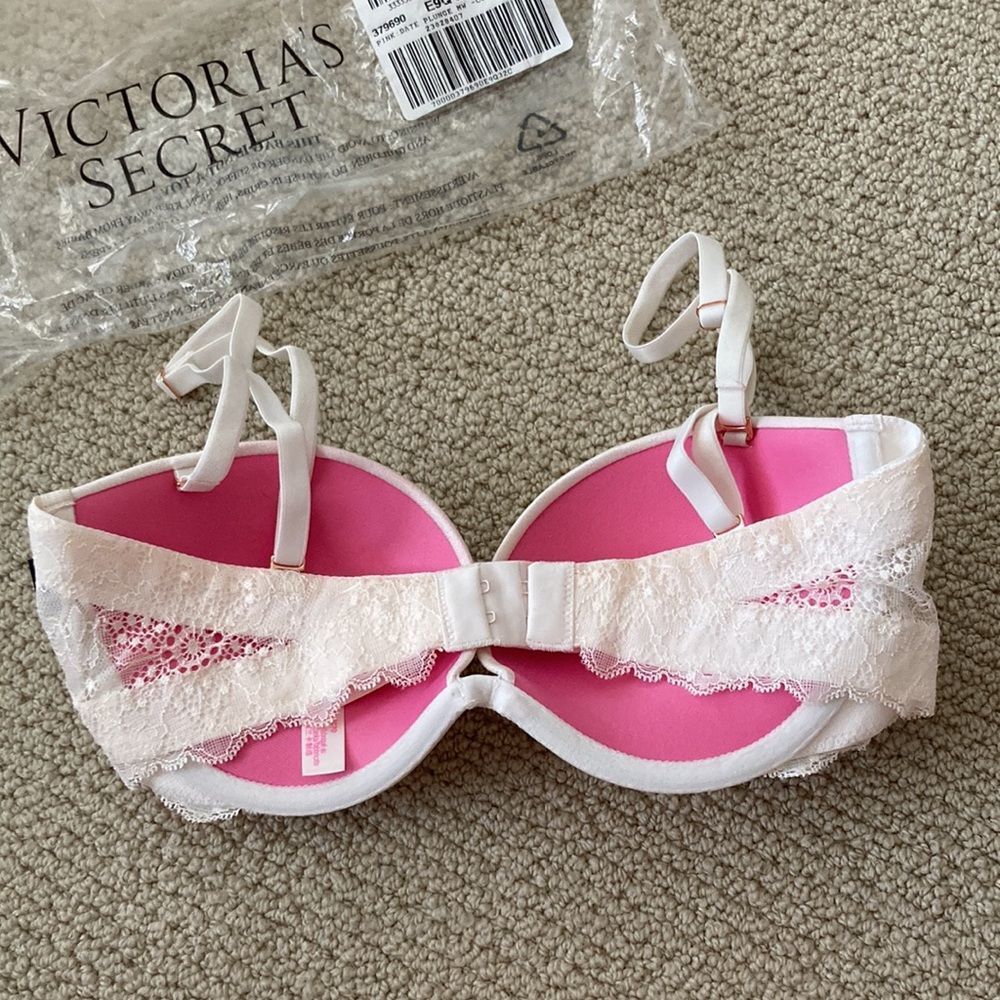 NEW Victoria’s Secret PINK Date Plunge Push Up Multi-Way Bra White Lace 32C NWT